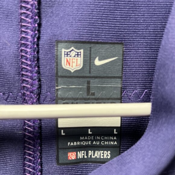 Nike, women's jersey, purple, large, cut small - Picture 3 of 3